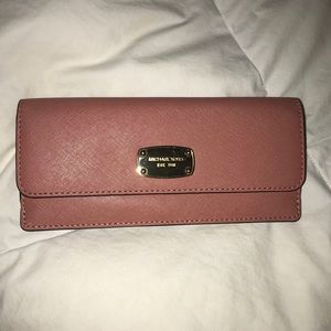 MICHEAL KORS WALLET